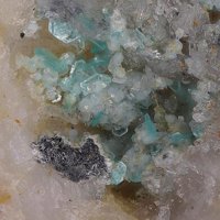 Namuwite, Quartz, Sphalerite