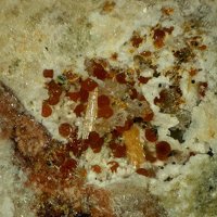 Earlshannonite, Kastningite, Rittmannite