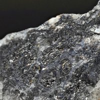 Rammelsbergite, Bismuth, Quartz