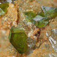 Mackayite