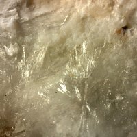 Macdonaldite, Opal