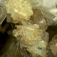 Sabinaite, Siderite