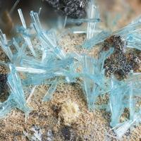 Caledonite