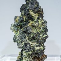 Ullmannite, Calcite