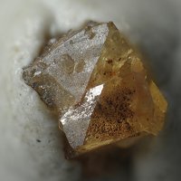 Kainosite-(Y)