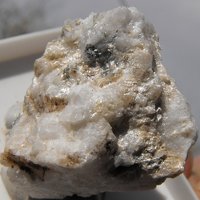 Ganterite, Armenite, Quartz