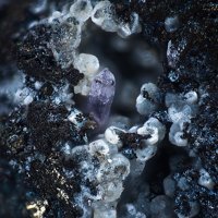 Otjisumeite, Galloplumbogummite, Germanite