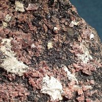 Långbanite, Rhodonite