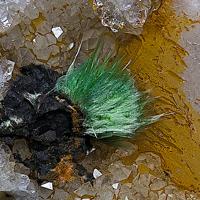 Agardite-(Ce)