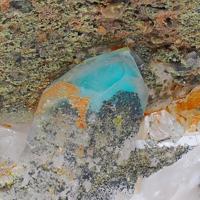 Quartz, Ajoite