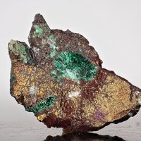 Tangdanite