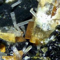 Batisite, Fluorapatite