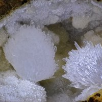 Dachiardite-Ca, Dachiardite-Na, Chalcedony
