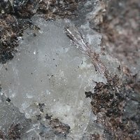 Macfallite, Orientite, Calcite