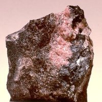 Långbanite, Rhodonite, Svabite
