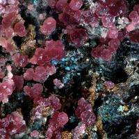 Ahlfeldite