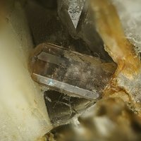 Gagarinite-(Y)