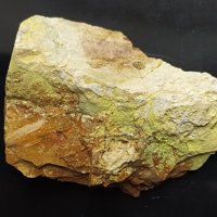 Uranospinite