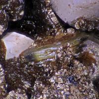 Calciohilairite, Chamosite, Microcline