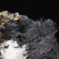 Dadsonite, Siderite