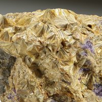 Carpholite, Fluorite, Quartz