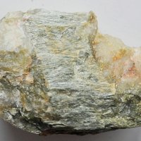 Carpholite