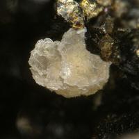 Bainbridgeite-(YCe)