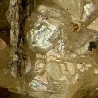 Catapleiite, Calcioburbankite