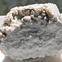 Magadiite