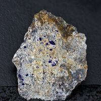 Callaghanite, Hydromagnesite