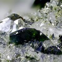 Babingtonite, Quartz, Actinolite-Tremolite Series