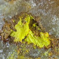 Calcurmolite