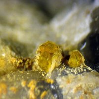 Lakebogaite, Meurigite-Na