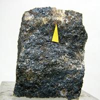 Adelite, Magnetite, Calcite