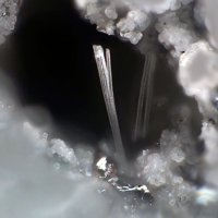 Otjisumeite, Plumbogummite