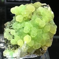 Calcite, Gaspéite