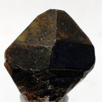 Gadolinite-(Y)