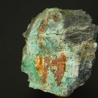 Uraninite, Malachite, Chalcopyrite