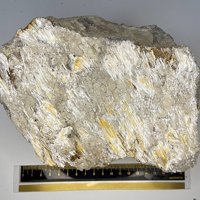 Palygorskite, Calcite