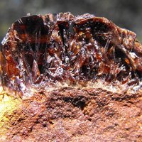Nadorite