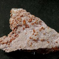 Caryopilite, Rhodochrosite