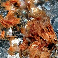 Ganophyllite, Quartz