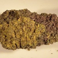 Rauvite, Hewettite