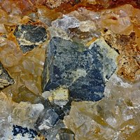 Ullmannite, Bindheimite, Quartz