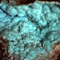 Barahonaite-(Al), Allophane
