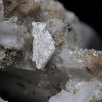Sabinaite, Rhodochrosite