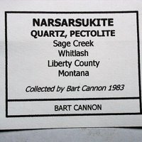 Narsarsukite, Pectolite