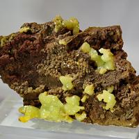 Adamite, Goethite