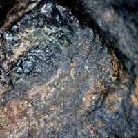 Qingheiite, Beusite