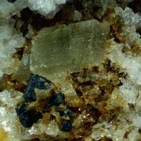 Osumilite, Magnetite, Tridymite